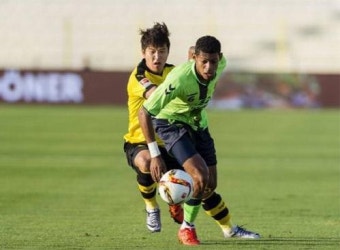 전북, 도르트문트에 1-4 완패…이동국-박주호 '골 맛'