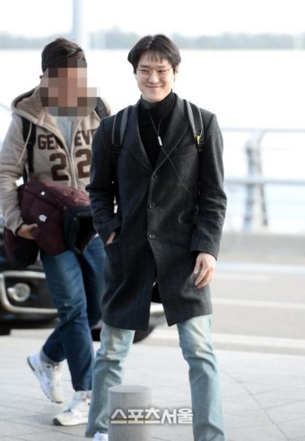 [SS포토]'응팔 선우' 고경표, 공항 패션도 '범생이' 처럼!