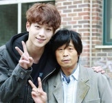 서강준, 향숙이 박노식과 촬영 인증샷 훈훈