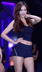 [SS움짤] 지나, 육감적인 몸매를 과시하며 '자체발광'