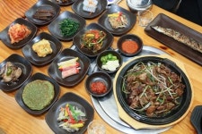 남양주 이색음식점 느티나무집, 연탄불고기 맛에 전국에서 몰려든 발길