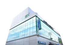 연세무척나은병원 제진호 병원장, 김미영 간호부장 서울특별시장 표창장 수상