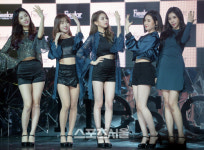 [SS포토] 피에스타 컴백, 타이틀곡 미러의 안무 포즈는?
