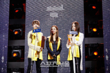 규현·f(x), 중국 화정장 글로벌 셀러브리티 시상식 수상 쾌거!