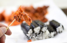 가봤니? 먹어봤지? 느껴봤니? 통영 봄바다