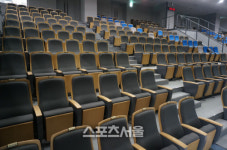 한국 e스포츠 상암동시대..서울 OGN e스타디움 30일 개관 앞두고 위용 드러내