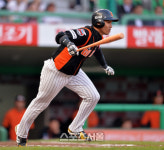 144경기 4할타자를 향해, 김문호의 도전은 계속된다