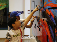 우종미술관-유리지공예관-통영옻칠미술관, 이색 해설이 있는 미술관 실시