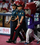 마이영웅데이 빛낸 강동원-박상열 경장[SS포토]