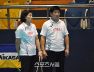 김철용 감독 한국여자배구 위기, 올림픽 출전도 위태롭다