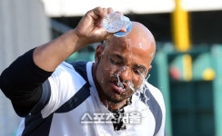 [SS포토] 히메네스 