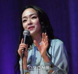 [SS포토] 가수 김윤아의 컴백, 오랜만이에요~