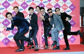 '런닝맨' 멤버들과 제작진 긴급 회의…거취 논의