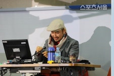 좋아, 가는 거야…굿모닝 FM 노홍철, 긍정 에너지로 수원 물들였다 (종합)
