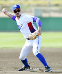 [SS포토] WBC 오재원, 칼날 송구 날아간다~!