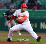 역투 김주한 힐만 감독 첫승은 내가[SS포토]