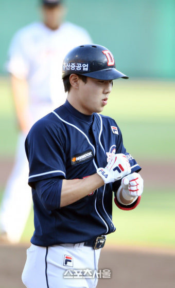[SS포토]두산 박건우, 한화 선발 윤규진 상대 3호 홈런