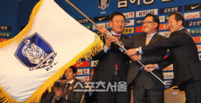 좌절과 성공 허정무의 국가대표팀 세 번째 도전은?