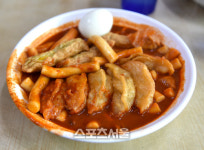 [몸소Review]뜨거울 땐 이열치열 맵고 화끈한 전국 떡볶이 명가 6곳
