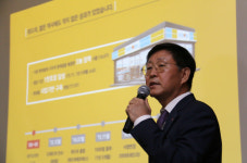 위드미 떼고 emart24로 신세계, 편의점 사업 승부수 통할까?