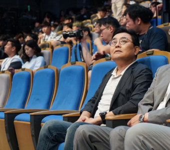 대통령배 KeG 깜짝 방문 전병헌 정무수석...여전한 e스포츠 대한 애정