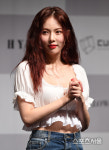 [SS포토] 현아, 제발...?