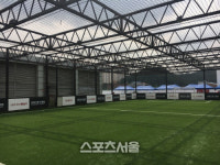 도심 속에서 부모님과 함께 즐기는 축구, 김병지 풋살파크 롯데마트에 개장
