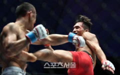 [로드FC]선혈이 낭자한 신승민, 오로지 투혼이다~