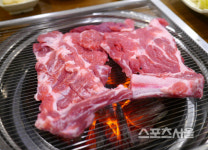 [연휴엔 이곳!] 모이면 무조건 돼지갈비, 일산 대흥갈비