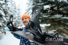 버튼 스노보드, 혁신적인 부츠-바인딩 연결시스템 스텝-온 출시