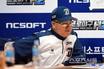[SS포토] 김경문 감독 '오늘 끝내야해'