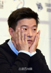 [SS포토]김생민, 많은 취재진 앞에서 얼굴이 화끈!