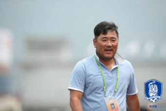 [인터뷰] 김현석 울산대 신임 감독 