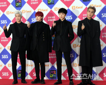 [포토] 2017 가요대전, 위너 역시 블랙으로...