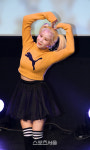 [포토]모모랜드 주이, 하트는 크게!