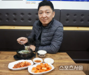 유가네 한우 곰탕 유성욱 대표 서울식 맑은 곰탕, 단돈 8000원에 계속 제공할 것