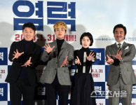 [포토] 염력 장풍 쏘는 포토 타임~!