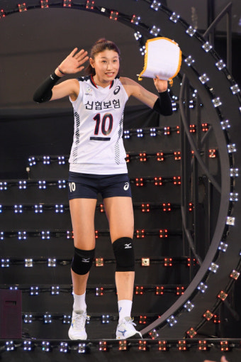 올스타전 참가한 김연경 