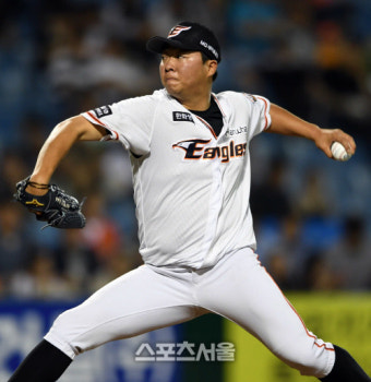 [포토]김범수, 직구승부다!