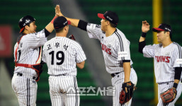 [포토]LG, 7-2로 KT 완파~