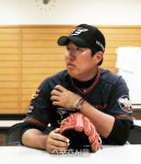 한화의 애니콜 박상원 (정)우람이 형처럼 마무리까지 해야죠[캠프톡톡]