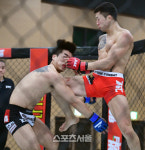 [TFC19]TKO승 투신 김재웅, 챔피언 황영진, 도망치지 말고 나와!
