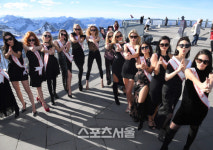 본드걸로 변신한 슈퍼탤런트, 007이 유혹에 넘어가겠죠~[이주상의 e파인더]