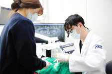 부작용 적은 개인 맞춤형 임플란트 치료