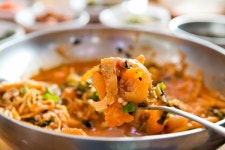 [스포츠서울 고객신뢰도대상:장수물회]  겨울 바다와 함께하는 부산 기장의 대표 물회 맛집