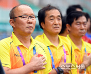 베트남 축구에 한국인 지도자 투톱시대 열렸다…이영진 코치 U-22팀 사령탑 낙점