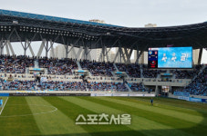 지금까지 이런 전용구장은 없었다…대구은행DGB파크 개장이 가져온 나비효과