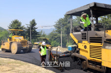 육군 5공병여단 예비역 전우들, 건설회사 대표 되어 약 2.5억원 도로포장 공사 기부