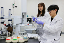 [뉴스&팩트] 삼성웰스토리도 참전, 판 커지는 ‘케어푸드’ 경쟁