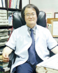 수년간 혼자힘으로 365일&연중무휴로 진료, 지역민들을 위해 헌신
